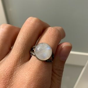 Sterling silver moonstone ring size 7.5